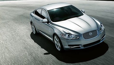 „Jaguar XF“