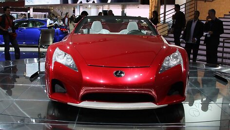 Pristatytas &bdquo;Lexus LF-A Roadster&ldquo; koncepcinis modelis