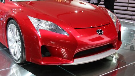 Pristatytas &bdquo;Lexus LF-A Roadster&ldquo; koncepcinis modelis