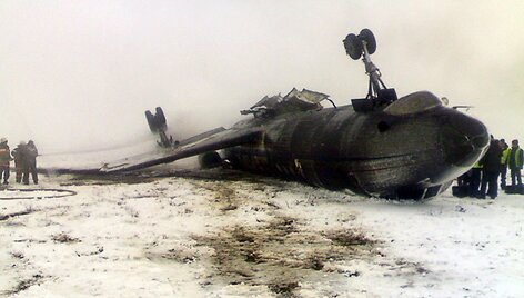Apvirtęs Tu-134 keleivinis lėktuvas