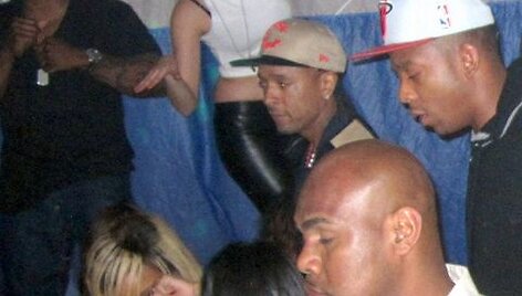 Rihanna naktiniame klube