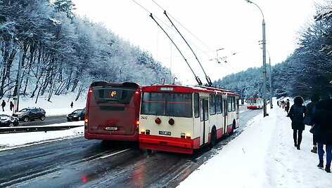 vilniuje-i-kalna-neuzkiles-viesasis-transportas-uzkimso-tnarbuto-gatve