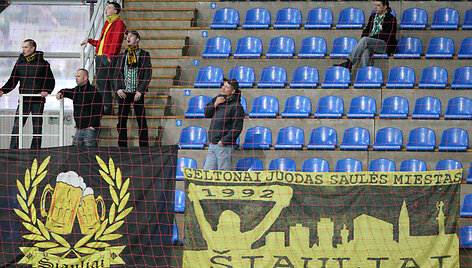 &Scaron;iaulių futbolo sirgaliai