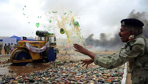 Pakistane naikinamos narkotinės medžiagos