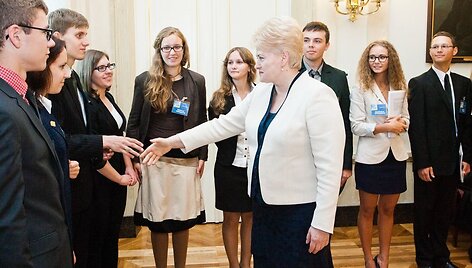 Prezidentė Dalia Grybauskaitė priėmė moksleivius