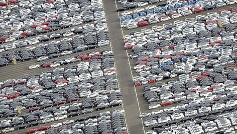 Eksportui paruo&scaron;ti nauji automobiliai