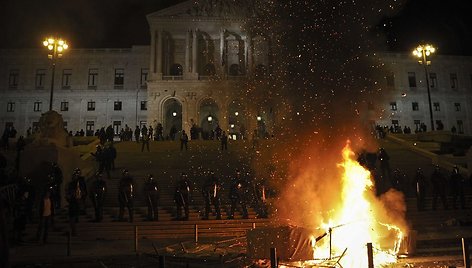 Protestas prie Portugalijos parlamento