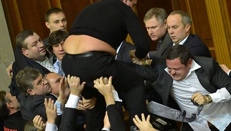 Mu&scaron;tynės Ukrainos parlamente