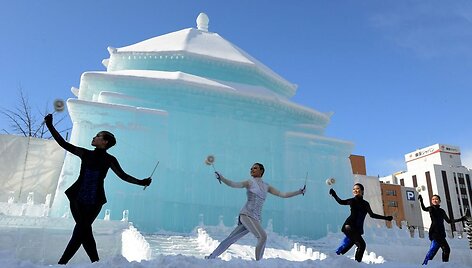 Sniego festivalis Japonijoje