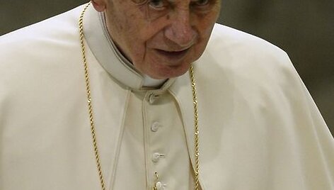Popiežius Benediktas XVI