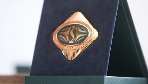 Apdovanoti geriausi 2012 metų mokytojai