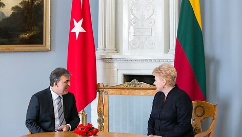 Turkijos prezidentas Abdullahas Gulu ir Lietuvos prezidentė Dalia Grybauskaitė