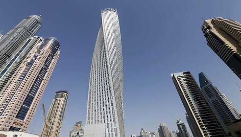 &bdquo;Cayan&ldquo; dangoraižis Dubajuje