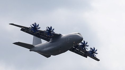 „Antonov An-70“