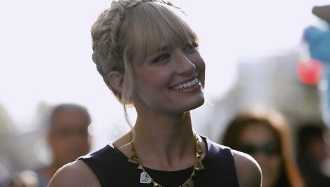 Beth Behrs
