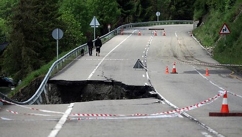 Ispanijoje sugriuvusi kelio dalis