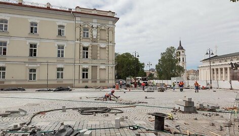 10 Vilniaus gatvių buvo sutvarkyta per pastaruosius kelis mėnesius
