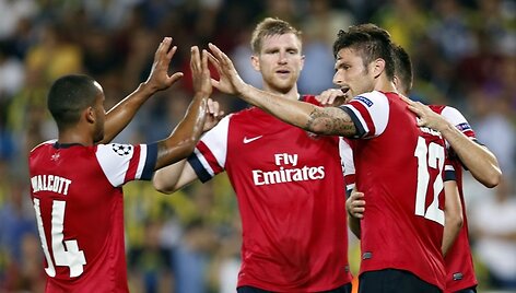 &bdquo;Arsenal&ldquo; futbolininkai džiaugiasi įvarčiu