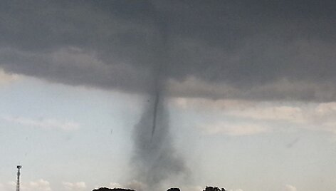 Tornadas Japonijoje