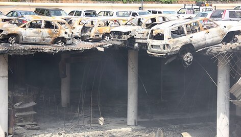 Sugriuvusi &bdquo;Westgate&ldquo; prekybos centro daugiaauk&scaron;tė automobilių stovėjimo aik&scaron;telė