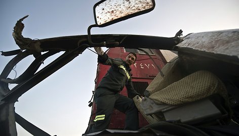 Traukinio ir autobuso avarijos padariniai Egipte