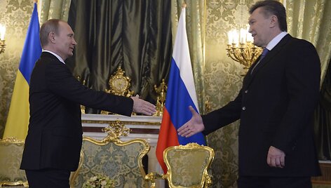 Rusijos prezidentas Vladimiras Putinas ir Ukrainos prezidentas Viktoras Janukovyčius