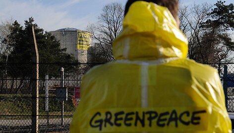 &bdquo;Greenpeace&ldquo; aktyvistai įsibrovė į Fesenheimo atominės elektrinės kompleksą rytų Prancūzijoje