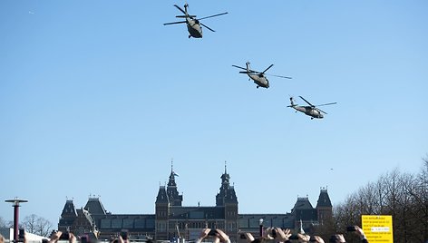 JAV sraigtasparniai Amsterdame
