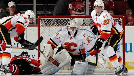 &bdquo;New Jersey Devils&ldquo;  ir &bdquo;Calgary Flames&ldquo; rungtynės