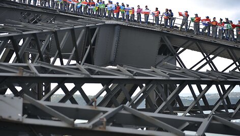 Alpinistai ant Sidnėjaus uosto titlo