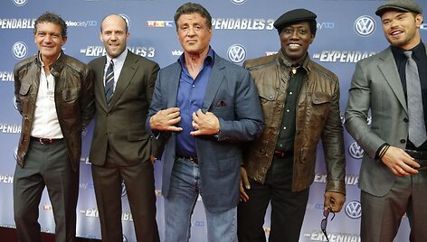 Antonio Banderas, Jasonas Stathamas, Sylvesteris Stallone, Wesley Snipesas ir Kellanas Lutzas