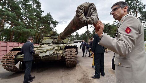 Rusi&scaron;kas tankas &bdquo;T-64BV&ldquo;