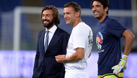 Andrea Pirlo,  Andriy Shevchenko ir Gianluigi Buffonas