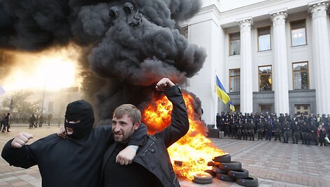 Protestuotojai prie Ukrainos parlamento