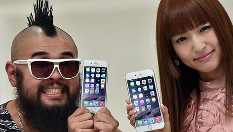 &bdquo;Apple&ldquo; pradėjo prekybą i&scaron;maniaisiais telefonais &bdquo;iPhone 6&ldquo; ir &bdquo;iPhone 6 Plus&ldquo;