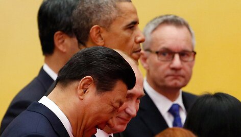 Kinijos prezidentas Xi Jinpingas, Rusijos prezidentas Vladimiras Putinas ir JAV prezidentas Barackas Obama