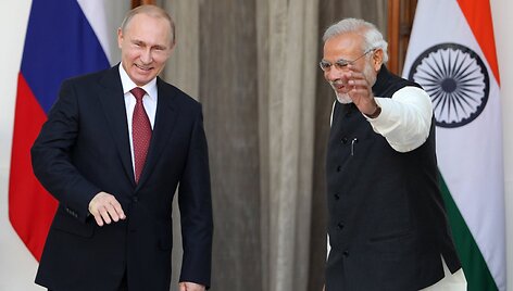 Rusijos prezidentas Vladimiras Putinas ir Indijos premjeras Narendra Modi 