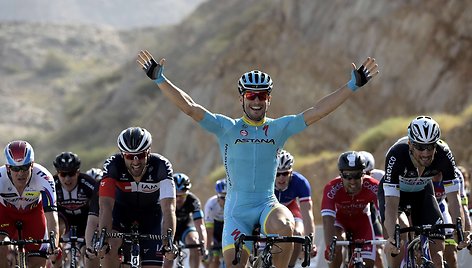 „Tour of Oman“ dviračių plento pirmo etapo nugalėtojas italas Andrea Guardini