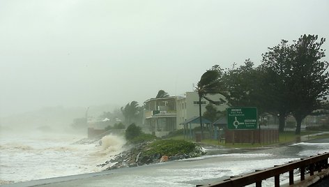 Šiaurės Australija pasiekė du tropiniai audros