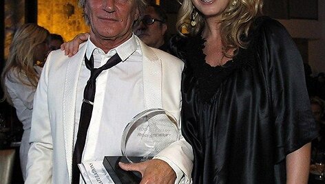 Rodas Stewartas su žmona Penny Lancaster