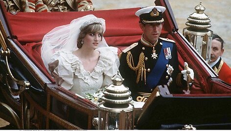 Diana ir princas Charlesas karietoje