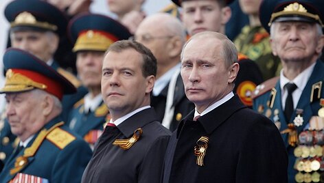Dimitrijus Medvedevas ir Vladimiras Putinas
