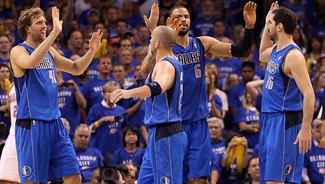 Pergalę &scaron;venčiantys Dalaso Mavericks krep&scaron;ininkai
