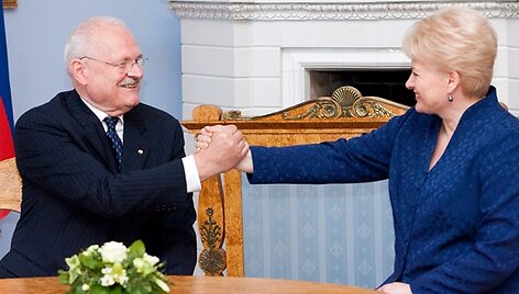 Slovakijos prezidentas Ivanas Ga&scaron;parovičius ir Dalia Grybauskaitė