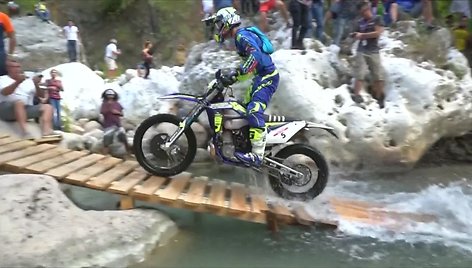 nuo-juros-iki-dangaus-ekstremalios-enduro-lenktynes-turkijoje