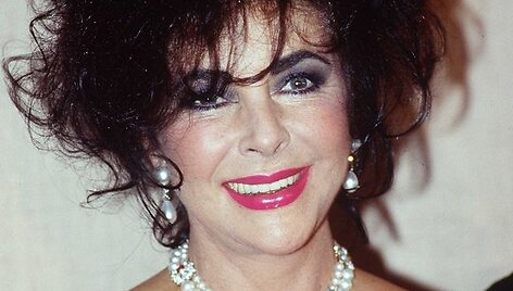 Elizabeth Taylor priklausęs rubinų ir deimantų vėrinys su &bdquo;La Peregrina&ldquo; perlu