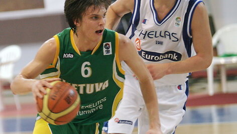 A.Pečiukevičių lydi traumos