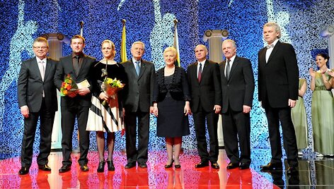 V.Adamkus - laukiamas svečias sportininkų &scaron;ventėse.