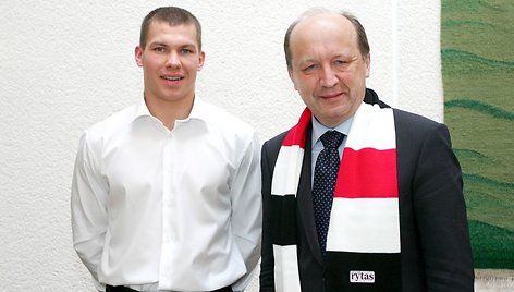 Evalas Dainys atstovavo "Lietuvos rytui", o dabar žaidžia Prienuose.