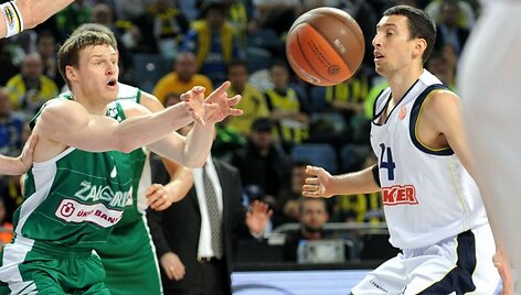 &bdquo;Sinan Erdem arenoje&ldquo; namų rungtynes žaidžia Stambulo &bdquo;Fenerbahce Ulker&ldquo; ir Stambulo &bdquo;Efes Pilsen&ldquo;